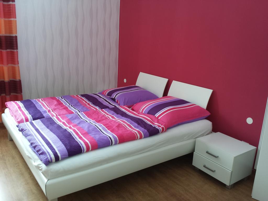 Gästehaus Ditz Westoverledingen Zimmer foto